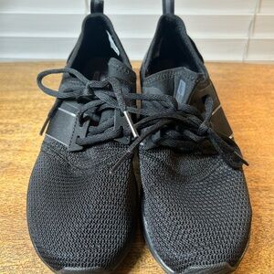 New Balance Black Sneakers with Mesh